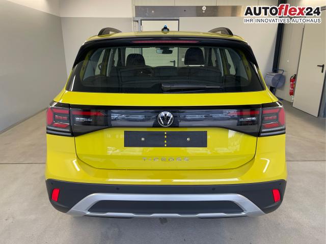 Volkswagen / T-Cross / Gelb / / / 95PS PDC vo+hi+Sitzheizung+App+Side+Travel+Stau+ACC+Klima