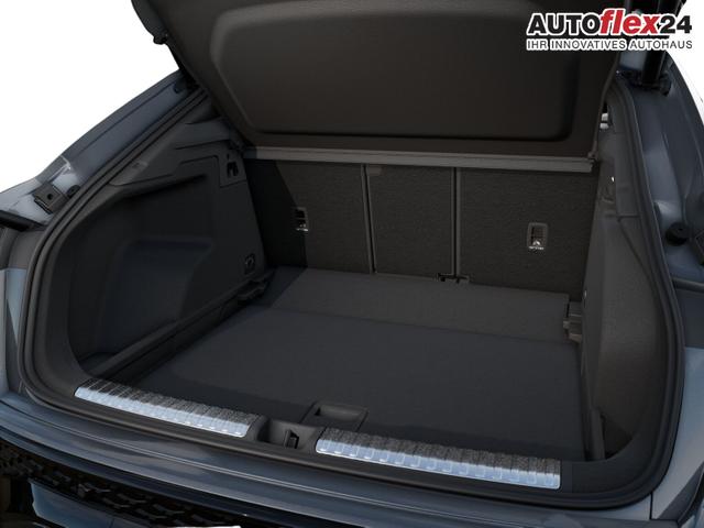 Audi Q3 NEU Sportback TFSI quattro S line Tech+AHK+Alu19+LEDplus+KlimaPlus+ExtSchwarz 