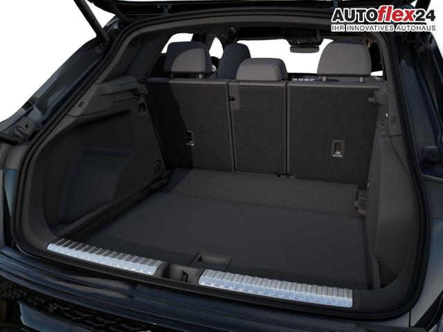 Audi Q3 NEU TFSI quattro S line Tech+AHK+Alu19+LEDplus+KlimaPlus+ExtSchwarz 