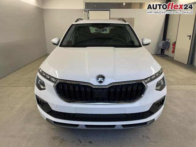 Skoda / KAMIQ / Weiß / / / 115PS DSG Matrix+AHK+Kamera+PDC vor+hi+Kessy+Sitzheizung+GVL
