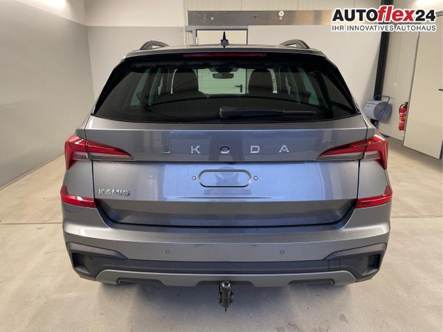 Skoda / KAMIQ / Grau / / / 115PS DSG Matrix+AHK+Kamera+PDC vor+hi+Kessy+Sitzheizung+GVL