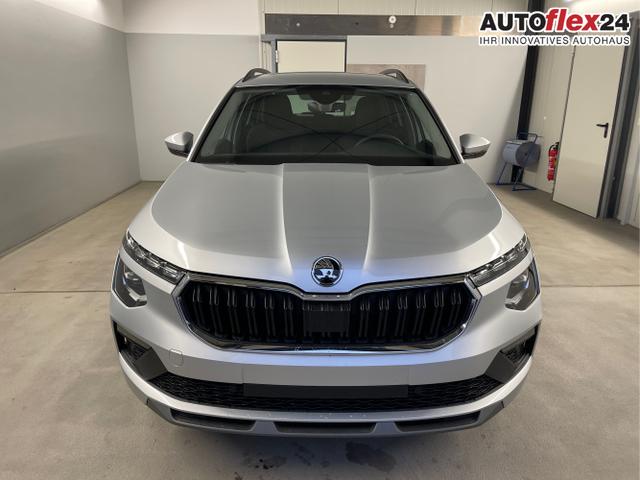 Skoda / KAMIQ / Silber / / / 115PS DSG Matrix+AHK+Kamera+PDC vor+hi+Kessy+Sitzheizung+GVL