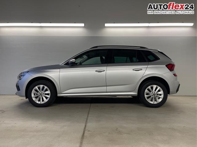 Skoda / KAMIQ / Silber / / / 115PS DSG Matrix+AHK+Kamera+PDC vor+hi+Kessy+Sitzheizung+GVL