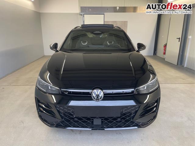 Volkswagen / Passat Variant / Schwarz / / / 265PS 4M Stdhz+Leder+AHK+DCC+Pano+Harman+Alu19+IQ.Drive+Black+HUD