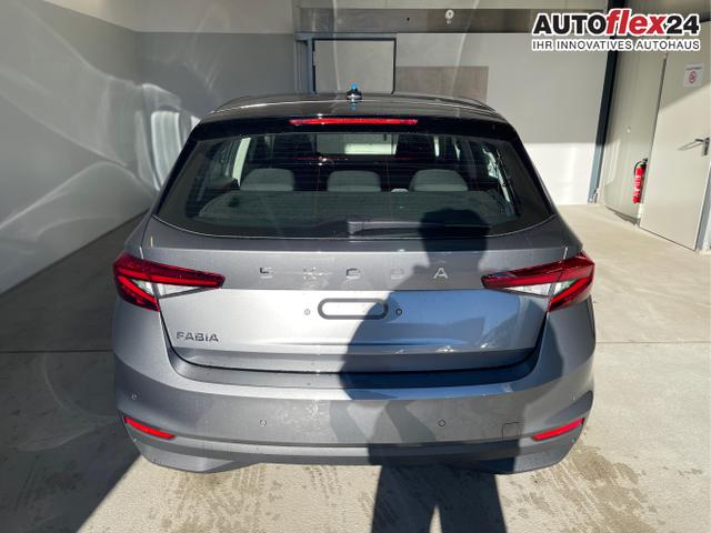Skoda / Fabia / Grau / / / 95PS Sitzheizung+Lenkradheizung+App-Connect+GRA+GVL+ParkPilot