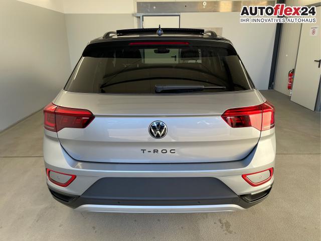 Volkswagen / T-Roc / Silber / / / TDI DSG Pano+Black Style+AHK+Navi+ergoActive+IQ.Drive+Kamera+Keyless