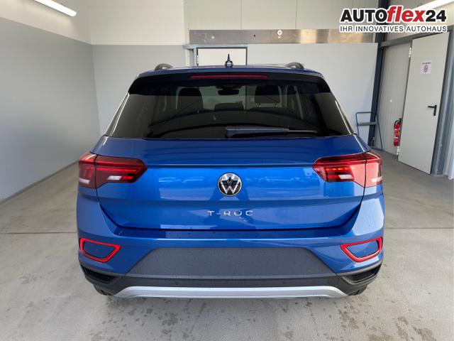 Volkswagen / T-Roc / Blau / / / 150PS AHK+Keyless+Kamera+ACC+Sitzheiz+Climatronic+Alu17