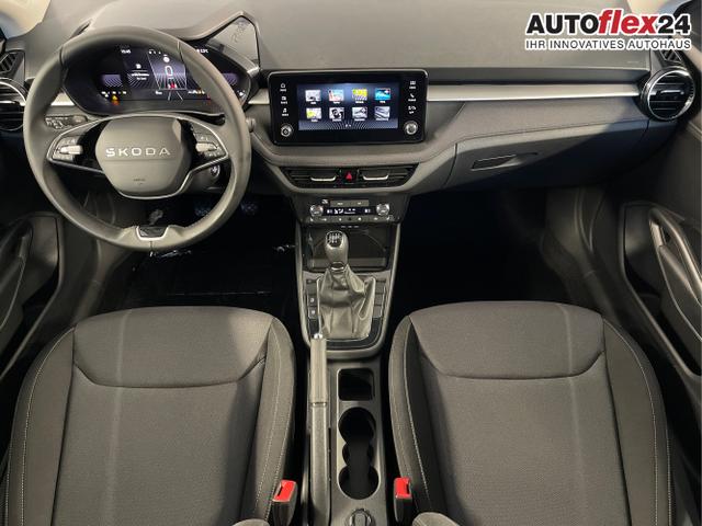 Skoda / Fabia / Blau / / / 95PS AHK+Sitzheizung+Lenkradheizung