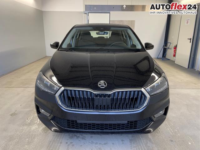 Vorlauffahrzeuge Skoda Fabia - Selection 95PS GV4 AHK Sitzheiz Lenkradheiz Climatronic Tempomat PDC