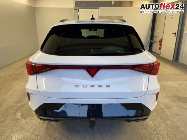 Cupra / Leon Sportstourer / Wei&szlig; / / / 150PS TDI DSG AHK+Kamera+el. Heckklappe