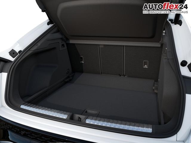 Audi Q3 Sportback NEU TFSI quattro S line Tech+AHK+Alu19+LEDplus+KlimaPlus+ExtSchwarz 