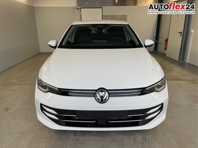 Vorlauffahrzeuge Volkswagen Golf - Style 1.5 eHybrid 150kW/204PS DSG IQ.Light Navi Travel Assist HUD Winterpaket