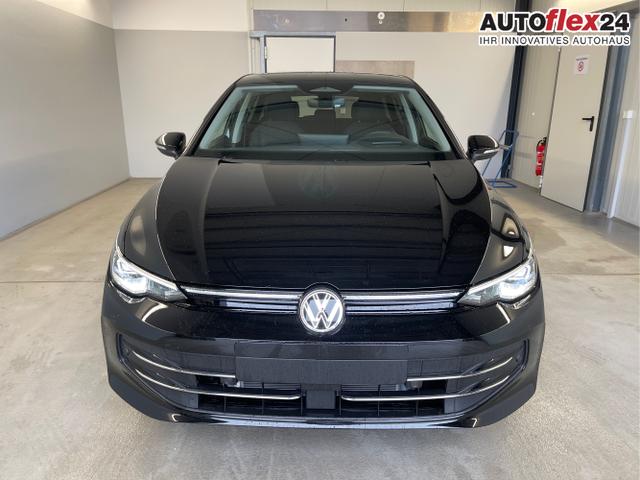 Vorlauffahrzeuge Volkswagen Golf - Style 1.5 eHybrid 150kW/204PS DSG IQ.Light Navi Travel Assist HUD Winterpaket