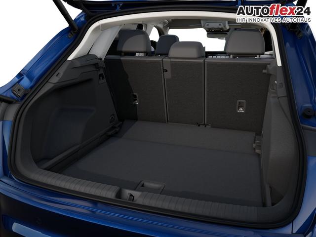 Audi Q3 NEU TFSI quattro Tech+AHK+LEDPlus+ACC+Kamera+Alu18+Volllack 