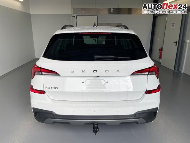 Skoda / KAMIQ / Wei&szlig; / / / 115PS DSG AHK+Kamera+Kessy+PDC+Winterpaket+Alu16+GVL