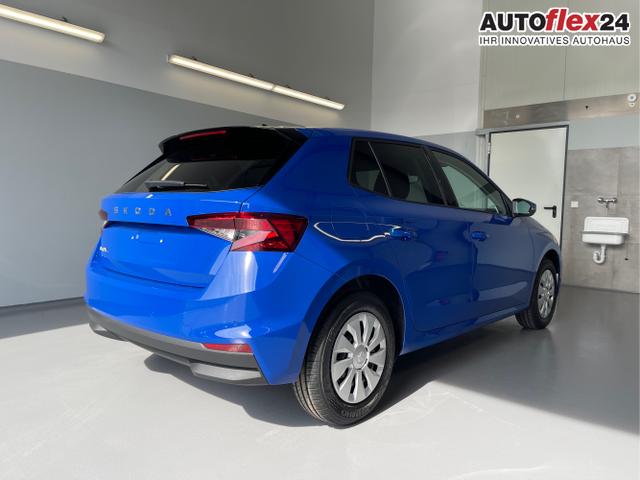 Skoda / Fabia / Blau / / / 115PS Sitzheizung+Sunset+5 Jahre Garantie+Lane Assist