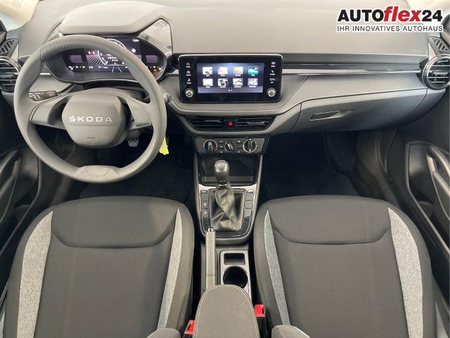 Skoda / Fabia / Blau / / / 115PS Sitzheizung+Sunset+5 Jahre Garantie+Lane Assist