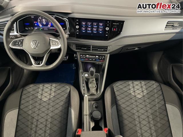 Volkswagen / Taigo / Schwarz / / / 150PS DSG Black Style+AHK