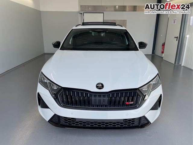 Vorlauffahrzeuge Skoda Octavia Combi - RS 265PS DSG HUD Pano 360&deg; DCC AHK CANTON Matrix Alu19 eHeck GV4