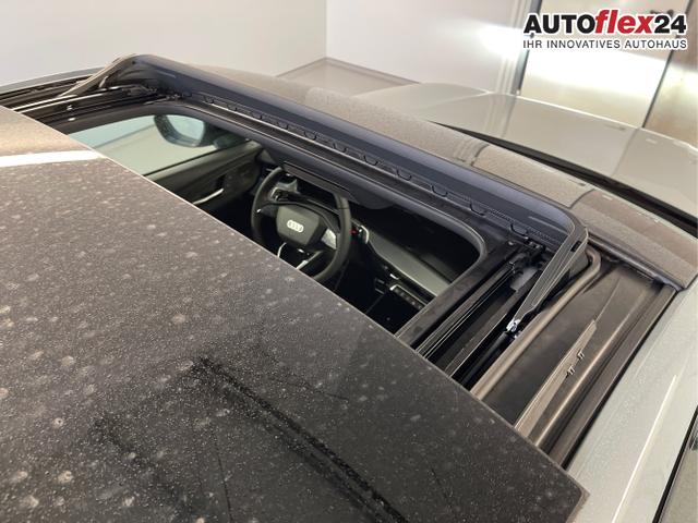 Audi / Q3 Sportback / Grau / / / TFSI 265 PS quattro S line Pano+TechPro+Matrix+AHK+HUD+Alu20+KlimaPlus+DCC+SONOS