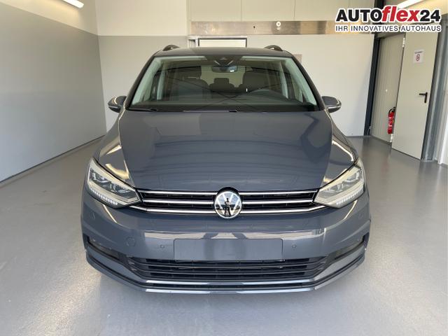Vorlauffahrzeuge Volkswagen Touran - Comfortline 150PS 7Si IQ.Light TrailerAss Cam Navi Kamera Alarm Kessy App-Connect