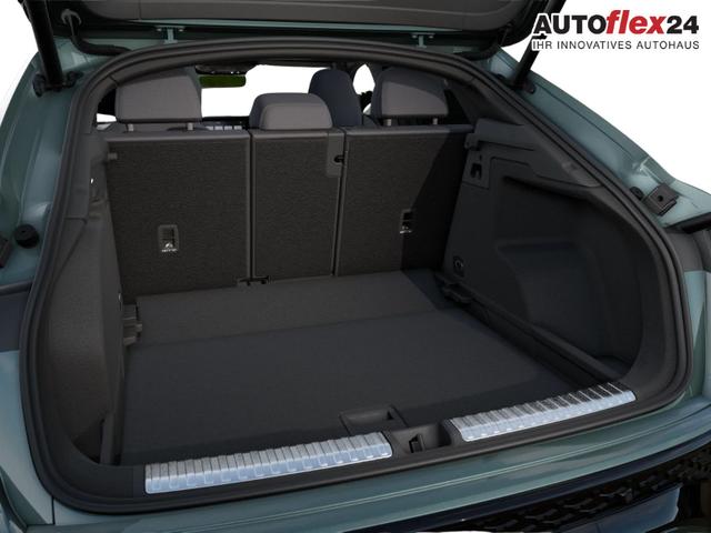 Audi Q3 Sportback NEU TFSI quattro S line Tech+AHK+Alu19+LEDplus+KlimaPlus+ExtSchwarz 