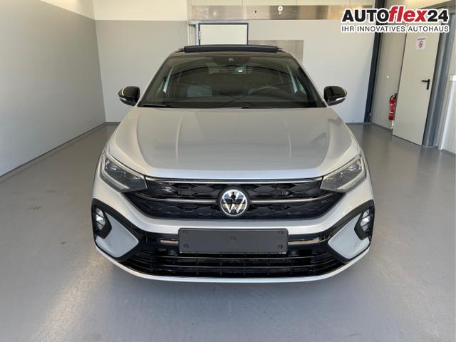 Vorlauffahrzeuge Volkswagen Taigo - R-Line 150PS DSG GV5 Black Pano AHK NaviPro IQ.Drive IQ.Light Kessy Kamera