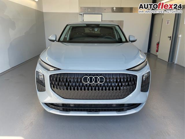 Vorlauffahrzeuge Audi Q3 - Sportback NEU TFSI quattro Tech AHK LEDPlus ACC Kamera Alu18 Volllack