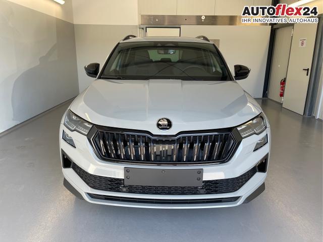 Vorlauffahrzeuge Skoda Karoq - Sportline 2.0 TDI 4x4 AHK 360&deg; Alu19 Navi Matrix Winter eHeck Lounge ACC GV5