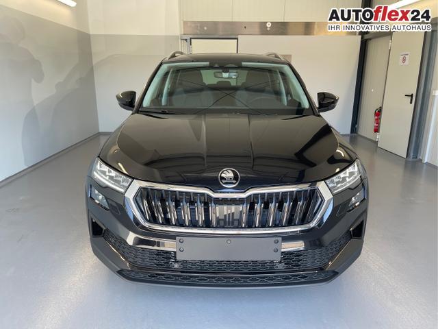 Vorlauffahrzeuge Skoda Karoq - Selection 150PS DSG AHK Navi ACC Kamera Kessy Sitzheizung GV5 Ambiente