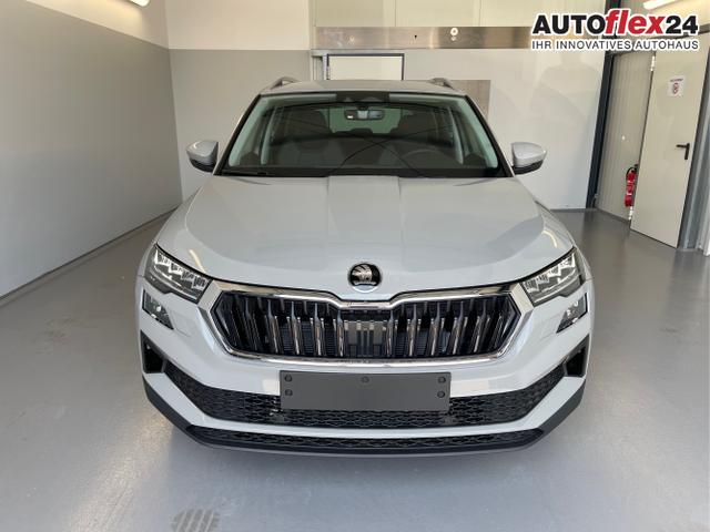 Vorlauffahrzeuge Skoda Karoq - Selection 2.0 TDI DSG 4x4 AHK Navi ACC Cam Winter eHeck Ambiente Lodge GV5