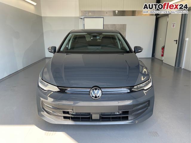 Vorlauffahrzeuge Volkswagen Golf - LIFE 150PS AHK Kessy ALU17 Kamera SHZ Parklenk Alarm