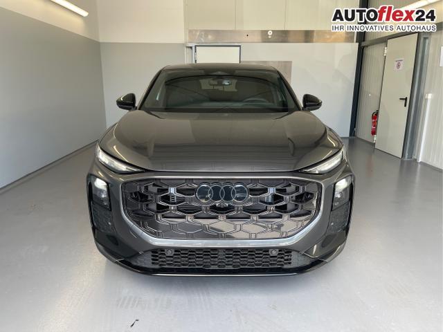 Vorlauffahrzeuge Audi Q3 - Sportback NEU TFSI 265 PS quattro S line Pano TechPro Matrix AHK HUD Alu20 KlimaPlus DCC SONOS