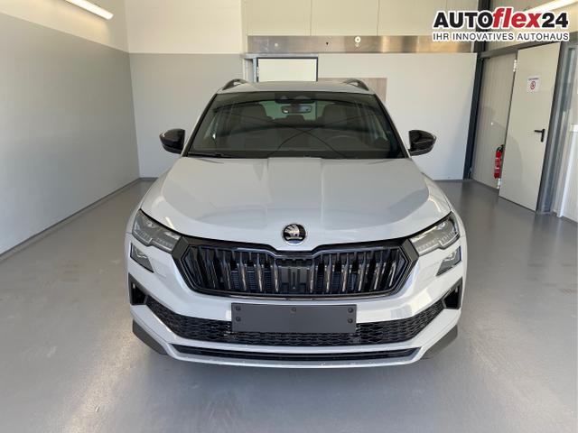 Vorlauffahrzeuge Skoda Karoq - Sportline TSI 4x4 360&deg; 19 Zoll Navi AHK 360&deg; ACC Frontscheibe beheizbar Travel Assist