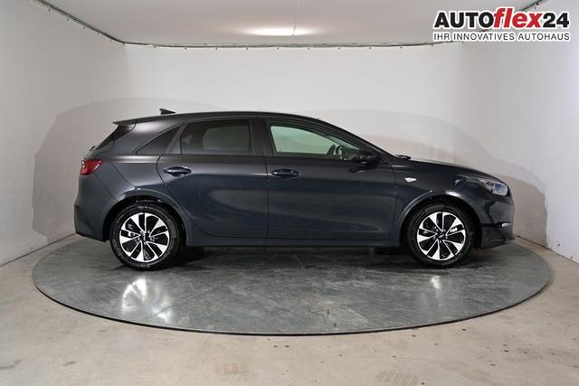 Vorlauffahrzeuge Kia II Ceed - Silver 1.5 T-GDI 6-Gang