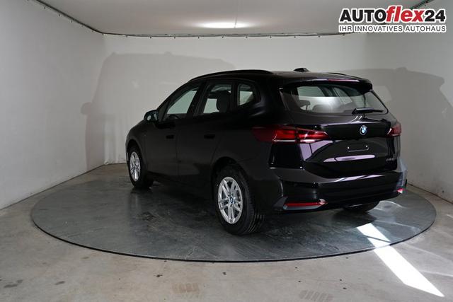 BMW 2er Active Tourer Serie 1.5 7-Gang Steptronic 
