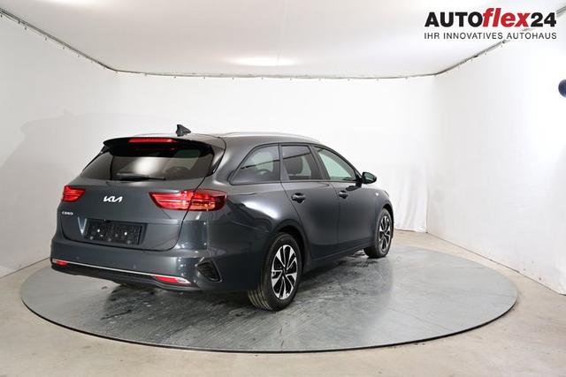 Kia II Ceed Sportswagon Silver 1.5 T-GDI 6-Gang 