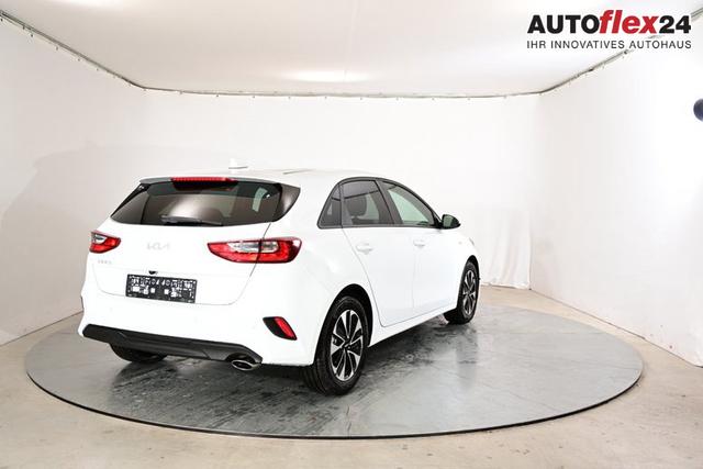 Kia II Ceed Silver 1.5 T-GDI 6-Gang 