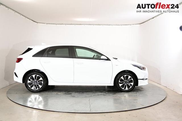 Kia II Ceed Silver 1.5 T-GDI 6-Gang 