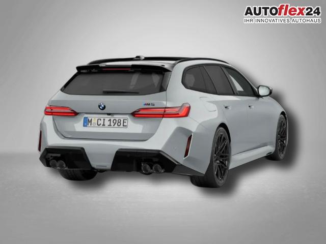 BMW M5 Touring 4.4 8-Gang Steptronic xDrive 