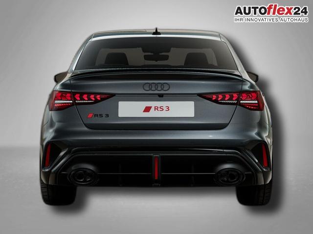 Audi RS3 Limousine 2.5 TFSI 7-Gang S tronic 