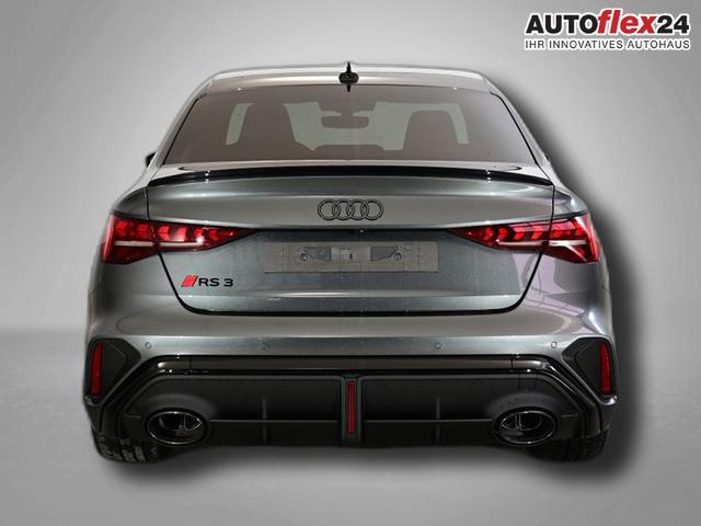 Audi RS3 2.5 TFSI 7-Gang S tronic quattro 