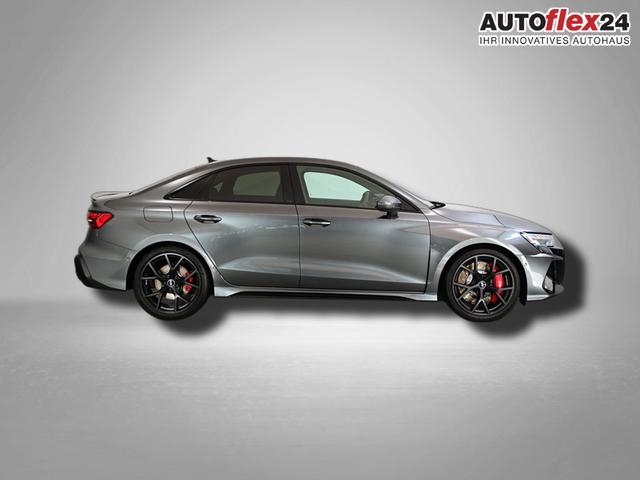 Audi RS3 2.5 TFSI 7-Gang S tronic quattro 