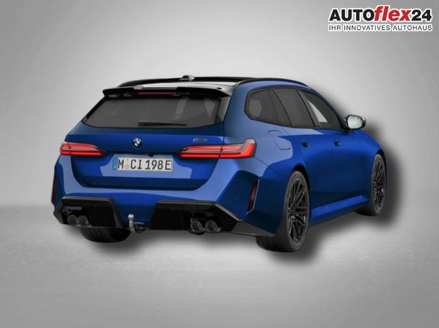 BMW M5 M 4.4 V8 Plug in Hybrid 8-Gang Steptronic 