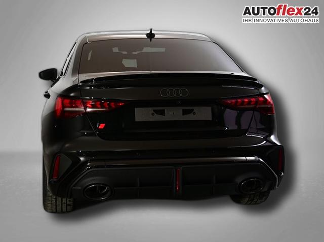 Audi RS3 2.5 TFSI 7-Gang S tronic quattro 