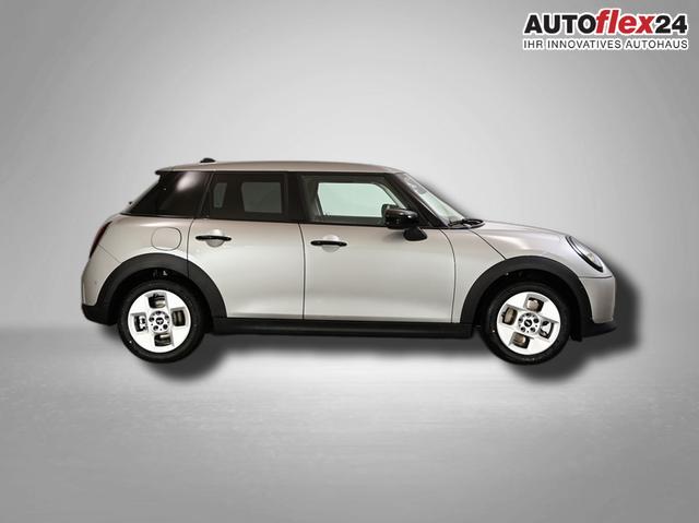 MINI Cooper C Essential Trim 1.5 7-Gang Steptronic 