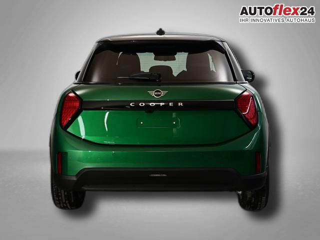 MINI Cooper C Essential Trim 1.5 7-Gang Steptronic 