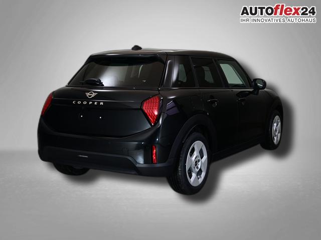 MINI Cooper C Essential Trim 1.5 7-Gang Steptronic 