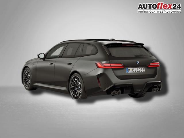 Vorlauffahrzeuge BMW M5 - Touring 4.4 8-Gang Steptronic xDrive