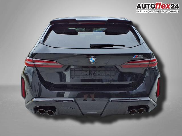 BMW M5 Touring 4.4 8-Gang Steptronic xDrive 
